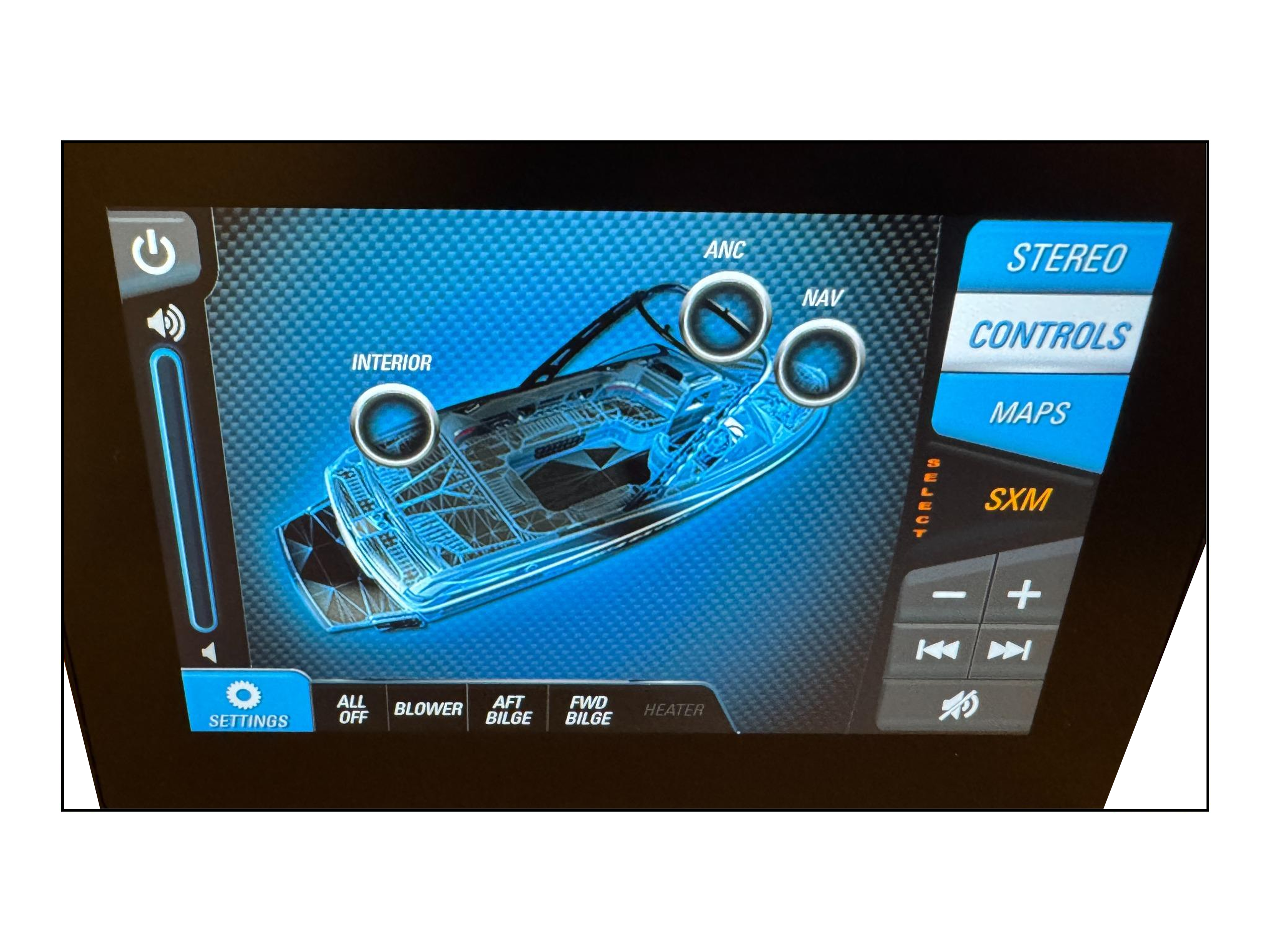 Malibu Medallion '18-19 7" Touch Screen Repair